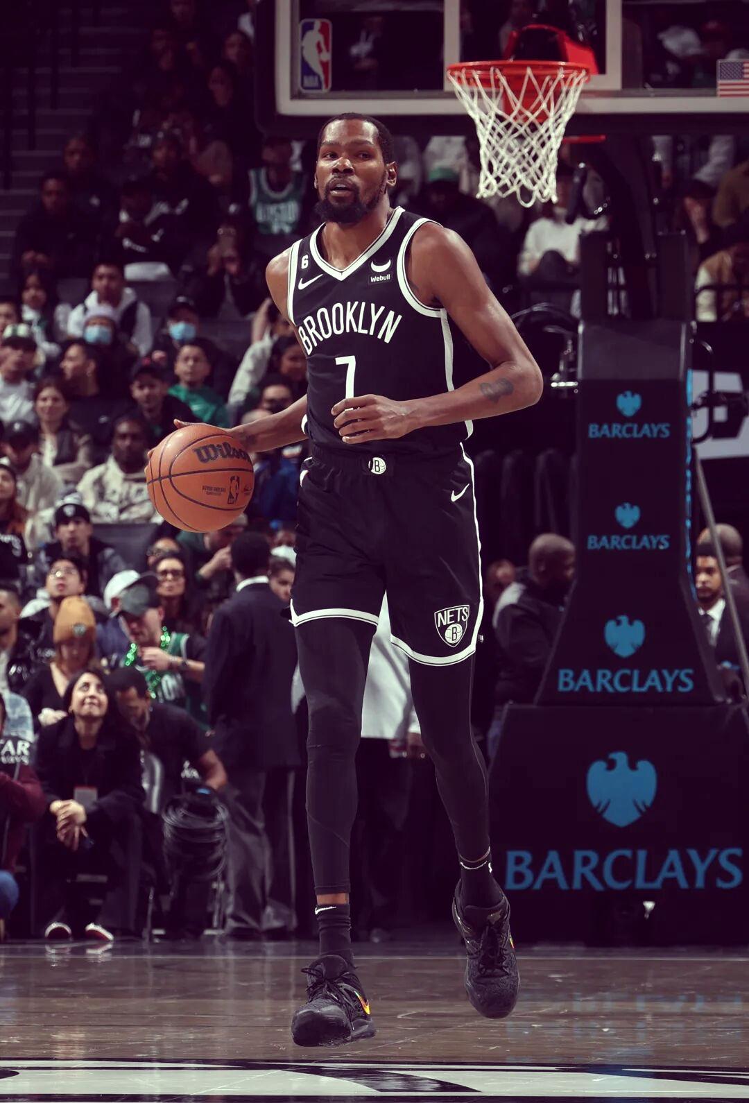 完美竞技-塔图姆连续三场比赛得分超过连败，篮网挑战极限！的简单介绍