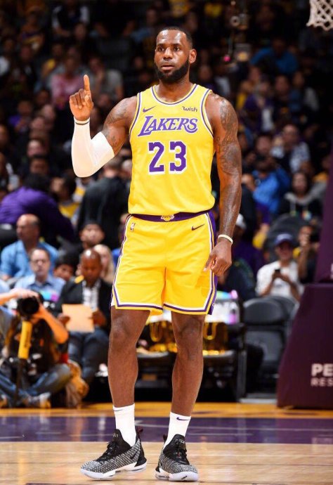 完美电竞- 浓眉哥赛季集锦 