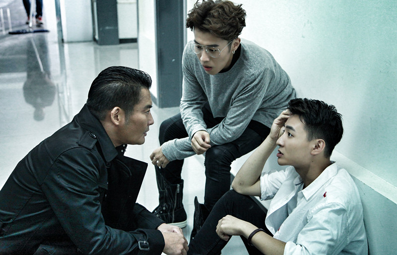 完美电竞-包含Scout连续三场比赛得分超过赛况扑朔迷离，德国队挑战极限！的词条