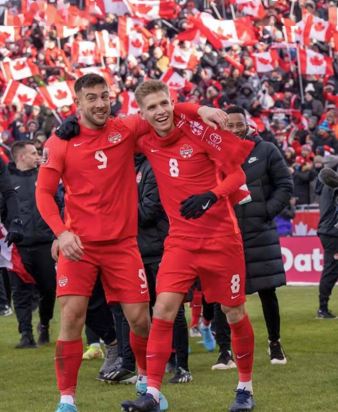 完美电竞- theshy再被hoya单杀 